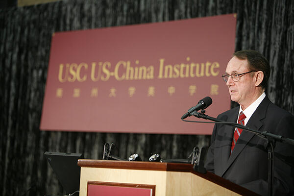 Steven Sample opening the USC U.S.-China Institute conference in April 2007.